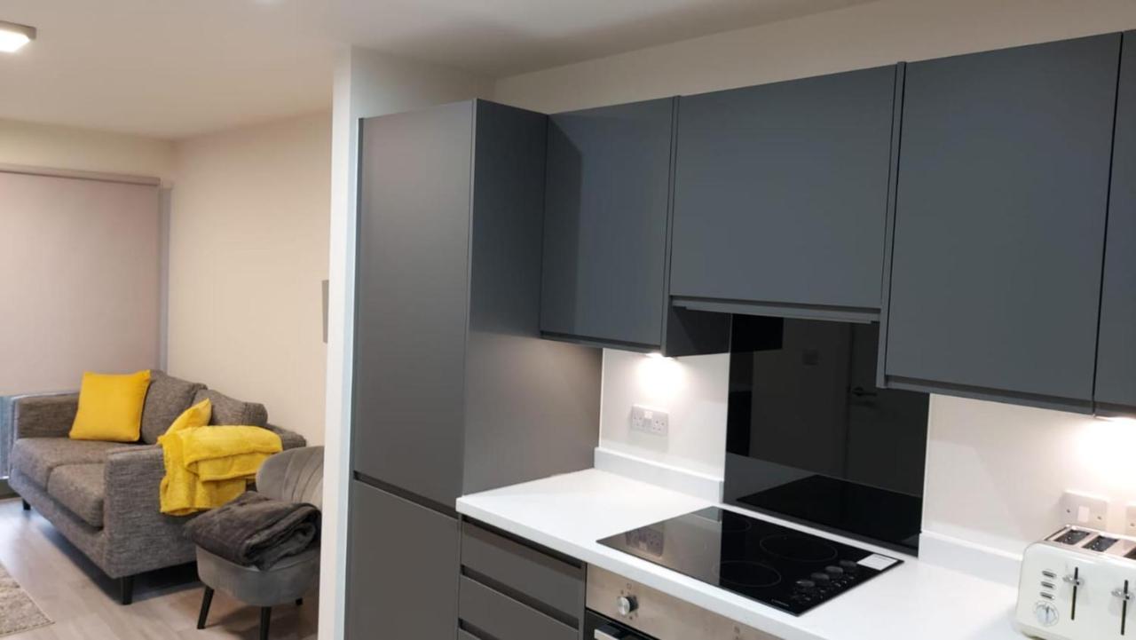 Charming 1-Bed Villa In リヴァプール エクステリア 写真