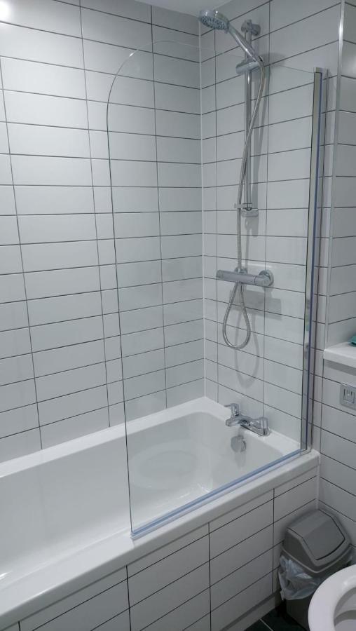 Charming 1-Bed Villa In リヴァプール エクステリア 写真